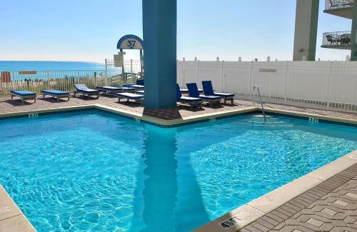 Long Beach Apartment | Grandview East 1405