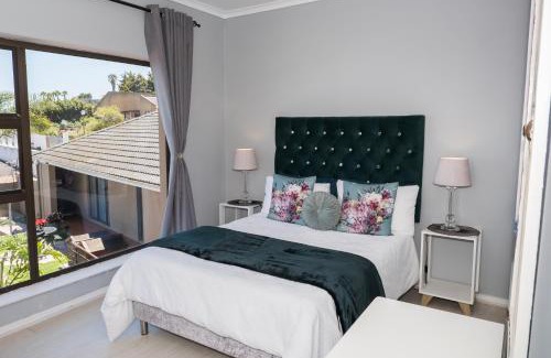 Trawal House | Grandview Guesthouse