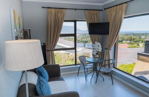 Trawal House | Grandview Guesthouse