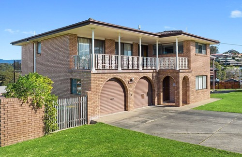 Kianga House | Grandview House - Ocean Views