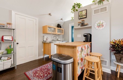 Grandview Heights Apartment | Grandview Plant Loft- Close to OSU
