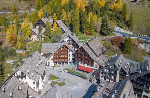 Sauze di Cesana Apartment | Grange Hike & Ski - 33C Sestriere