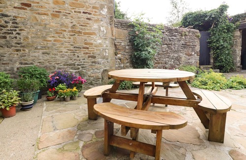 Carleton Cottage | Grange House