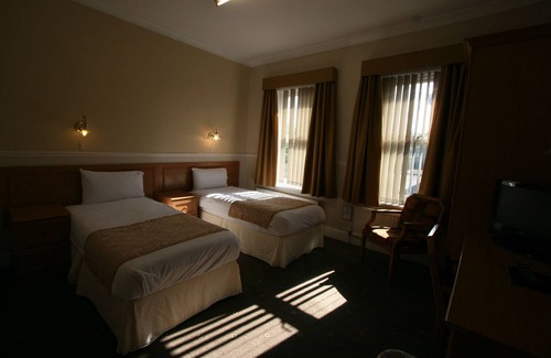 Maidstone Hotel | Grange Moor Hotel