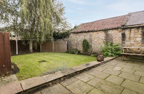 Ripon Cottage | GRANGE VIEW, with open fire in Kirkby Malzeard