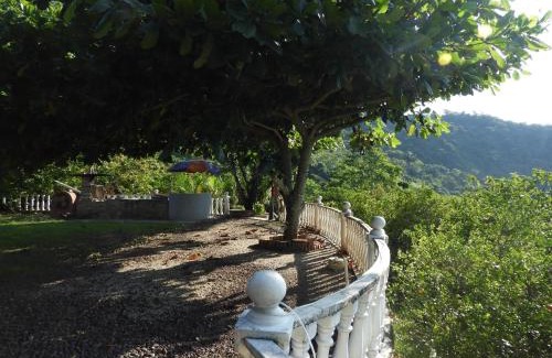 La Mesa House | Granja Autosostenible Monte Real