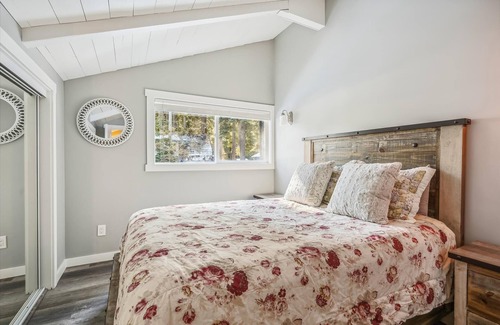 Comstock Acres House | Granlibakken by Tahoe Getaways 3BR- West Shore - Private Hot Tub-Dog OK
