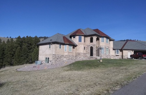 Missoula House | Grant Creek/Snow Bowl Copper Castle Minutes From Missoula