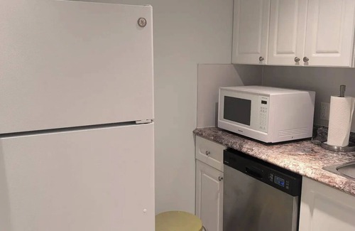 St. Catharines Apartment | Grapeview Lower Level Apartment