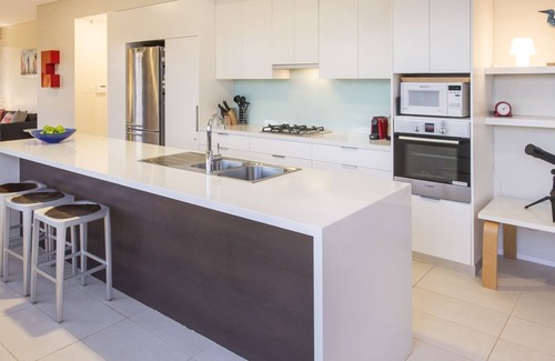 Yallingup House | Grasstree Views - peaceful, idyllic weekender