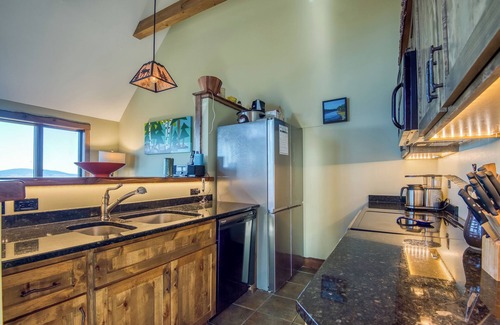 Rangeley Condo | Gray Fox 19 - Beautiful ski in/ski out condo, with amazing views!