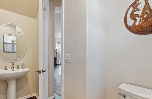 Talon Retreat House | Grayhawk Avian Superb 3 BR Townhome COM Pool
