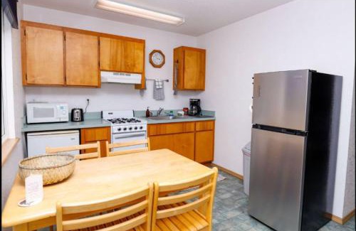 Kenai House | Grayling Getaway, Cabin 1 at Lower Kenai Lodge