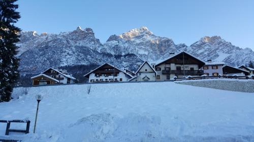 San Vito di Cadore Apartment | Grazioso appartamento in casa di montagna a San Vito di Cadore
