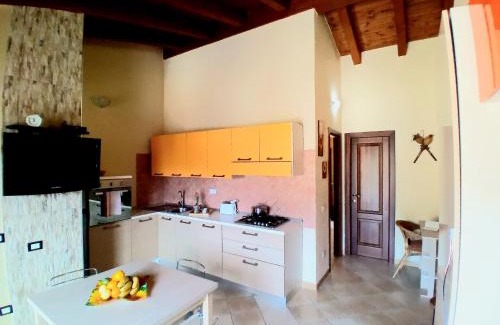Castelsardo Apartment | Grazioso attico vicino alla spiaggia e al centro