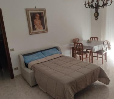 Rondinella - Baraggia - Restellone Apartment | grazioso bilocale a 100 MT dalla metropolitana