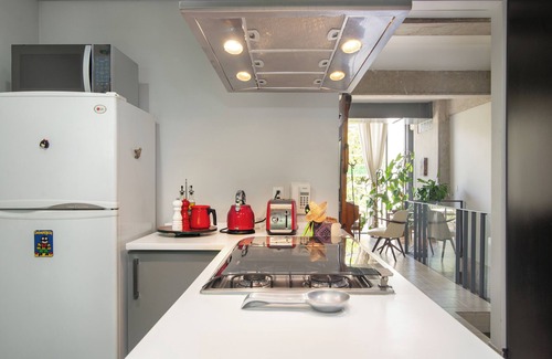 Hipodromo Apartment | Great 2BR in the heart of Condesa 1 block from Parque Mexico on Amsterdam street