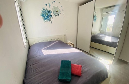 Bat Yam Apartment | Great apartment in good place
