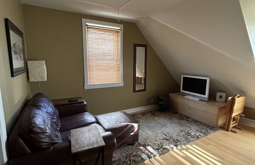 Kenilworth House | Great Asheville Location