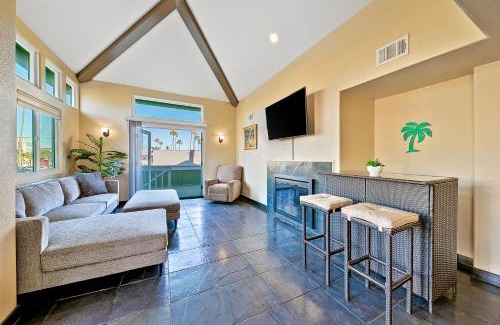 West Newport House | Great Balboa Penninsula Home II