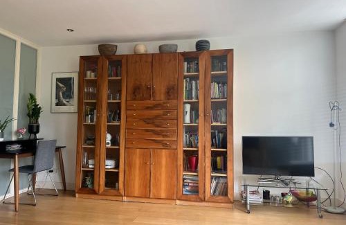 Van Lennepbuurt Bed & Breakfast | Great Bed and Breakfast Amsterdam