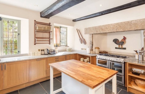 Bridestowe Cottage | GREAT BIDLAKE MANOR, pet friendly in Bridestowe, Nr Lydford