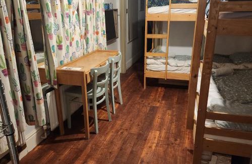 Arbury Apartment | Great Central self-contained flat