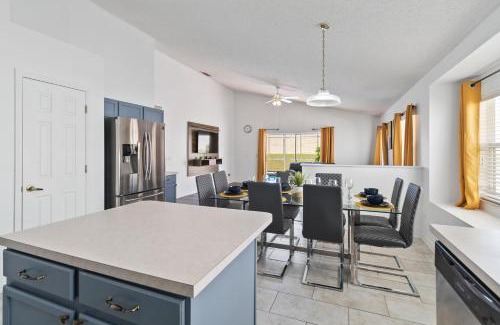 Lake Davenport Estates House | Great Community, Amazing Private Pool, Near Disney!