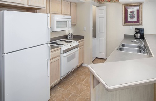 Table Rock Hotel | Great Deals! 2 Spacious Unit with Kitchen, Close to Table Rock Lake State Park
