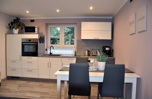 Oberhavel House | Great detached house in a quiet, green location (by a grove)