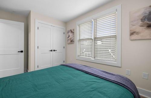 Columbia Heights Apartment | Great Duplex APT NEW 2BR