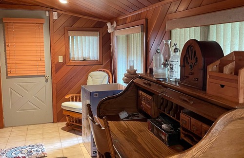 Kauneonga Lake House | Great Escape Country Home with Outdoor Jacuzzi