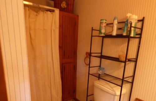 Harvey Cedars House | Great Family Get-Away/Pet Friendly - see our downstairs apt #4363036