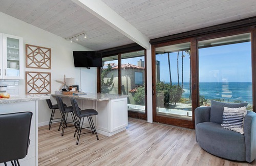 Sunset Cliffs House | Great Family Home for the Holiday!n in Sunset Cliffs NOW W/AC & HEATED POOL!