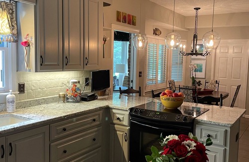 Tuscaloosa House | Great Family Home Near Stadium Awesome Back Patio/Yard