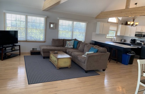 Ship Bottom House | Great Family House - Ocean Block Close to Everything on LBI!
