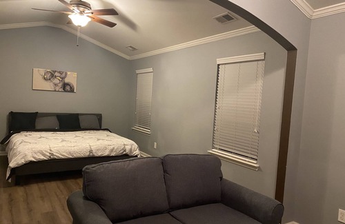 Cliftondale House | Great Family house w/in 20 minutes from great locations!