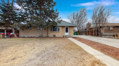 Welby House | Great Family Upper Unit 3 Bedrooms King Beds
