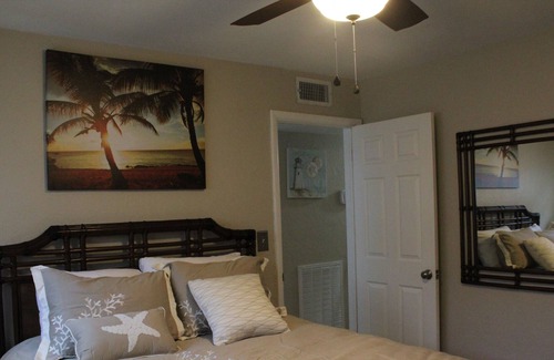 Holly Hill House | Great Family Vacation Home with private pool