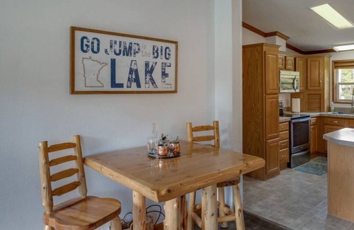 Garrison Cabin | Great fishing w/dock on Mille Lacs. Fenced yard, canoe, ping pong!