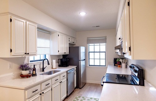 Southaven House | Great for families/groups, NEW listing, Spacious 6-bedrooms in Southaven