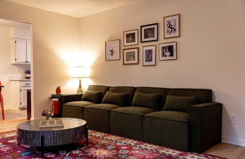 Southaven House | Great for families/groups, NEW listing, Spacious 6-bedrooms in Southaven