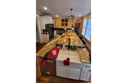 Avondale House | Great for Groups-Theater Room-Game Room- 4br/4ba