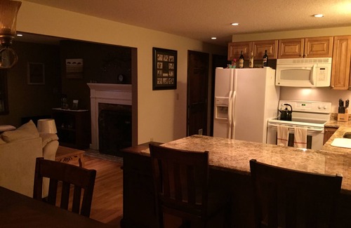 Yarmouth Port House | Great for large families and reunions! Close to 3 local golf courses & beaches.