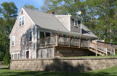 Yarmouth Port House | Great for large families and reunions! Close to 3 local golf courses & beaches.