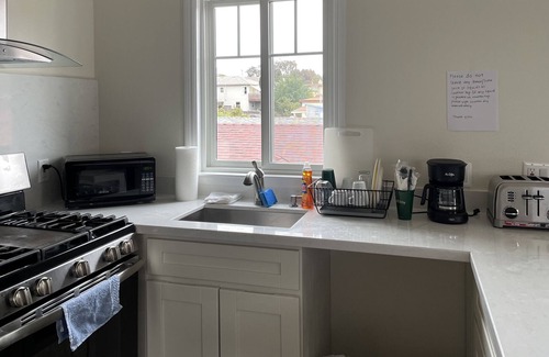 Dimond House | Great for team/families/Easy commute nice3houses/parkings/washer Dryer /1 price