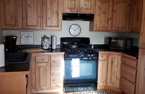 Pinedale House | Great in-town location