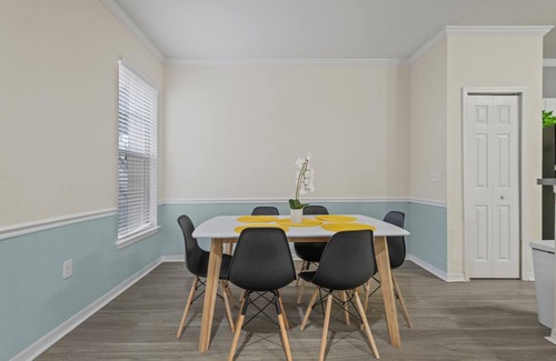 Southside Apartment | Great Location - A Perfect Place to Stay