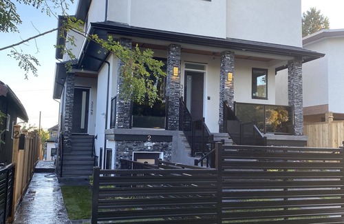 Hastings House | Great Location close to downtown, 10’ to cruiseship terminal, whistler, Capilano