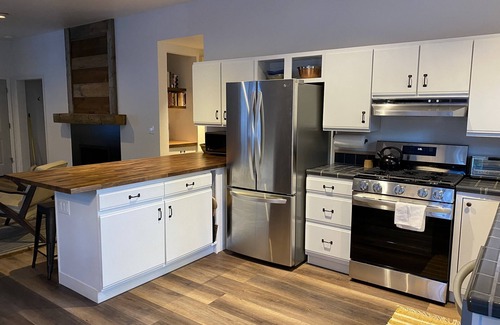 Truckee Cabin | Great location & features!